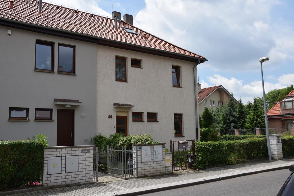 Classical House In Prague 6 Εξωτερικό φωτογραφία